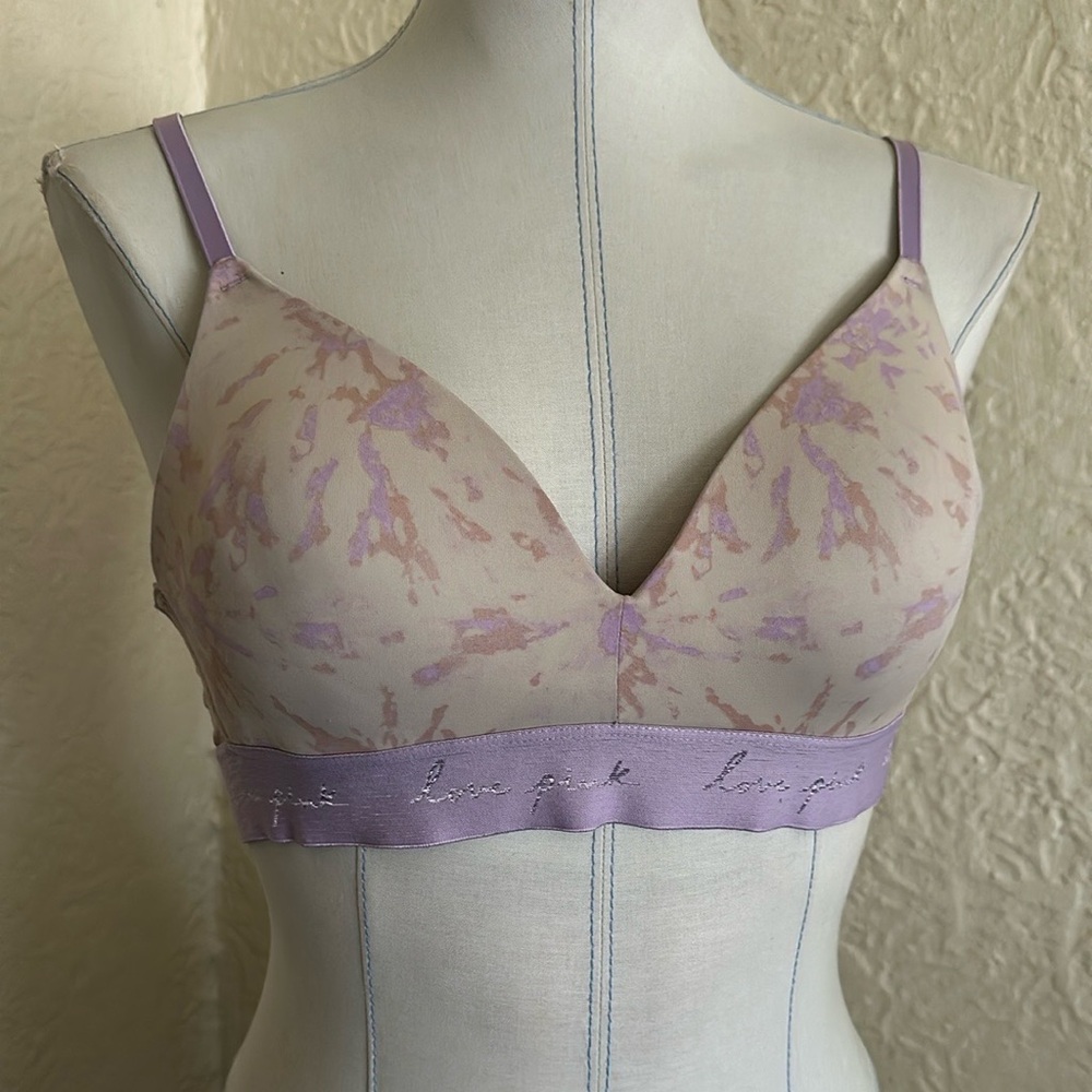 Victoria’s Secret Pink Lilac Purple Tie Dye Wireless Lightly Lined Bra 36B